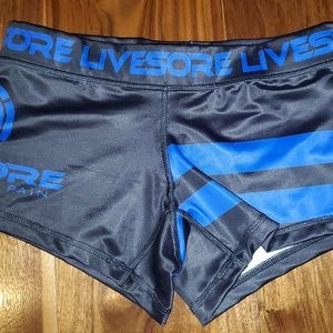 LIVESORE shorts